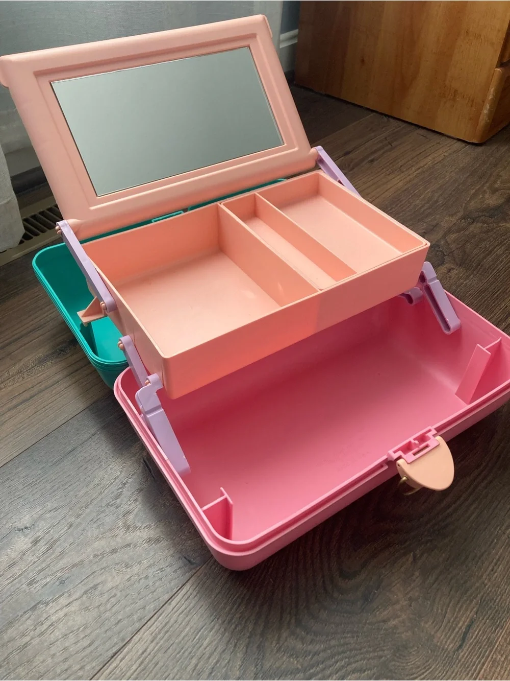 Vintage 80/early 90s caboodle in perfect condition
